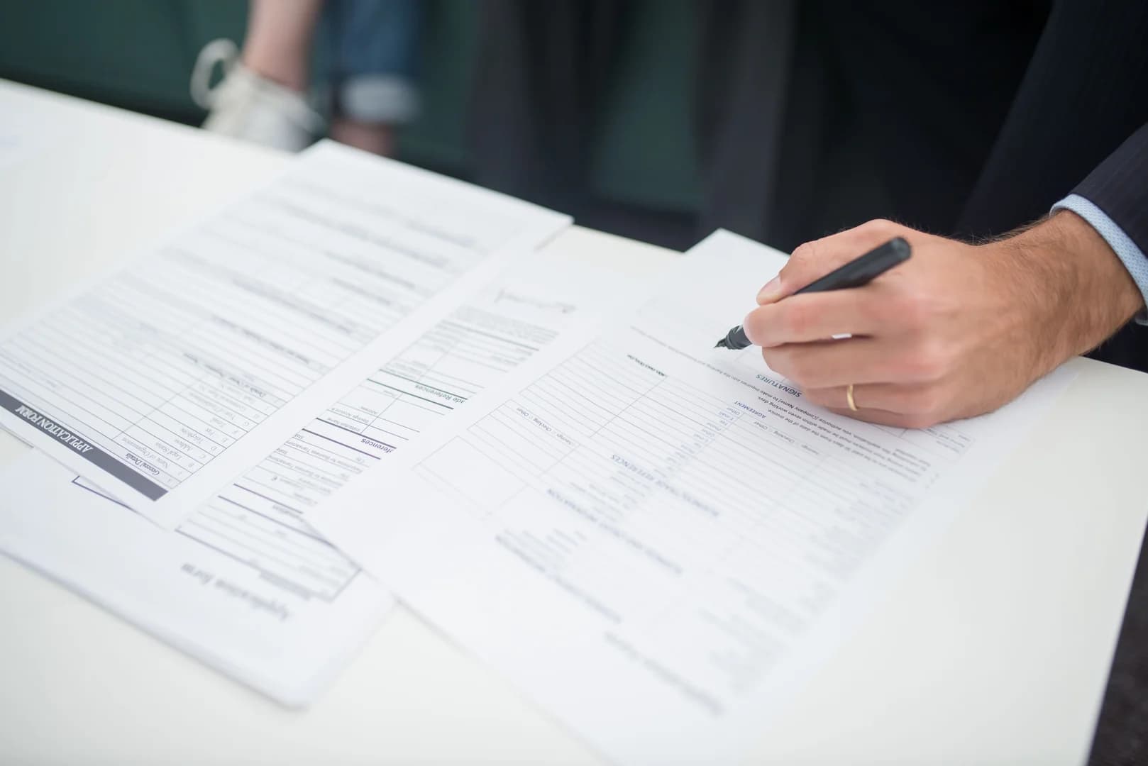 How to Write a FIFO Resume in Australia: Examples and Checklist